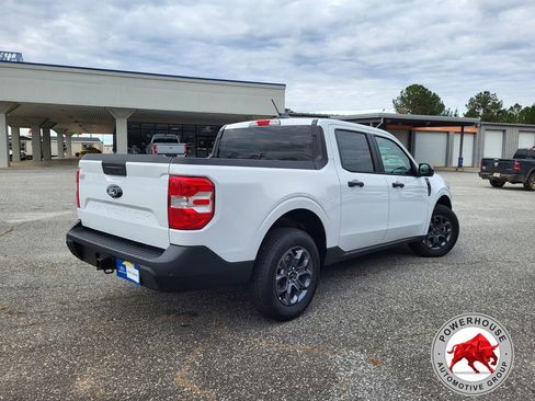 New 2026 Ford Maverick XLT w/ XLT Luxury Package FWD image 6