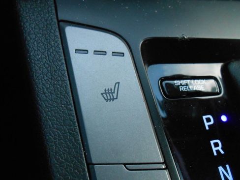 Used 2018 Hyundai Elantra Value Edition image 13