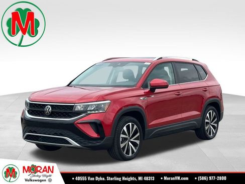 Used 2023 Volkswagen Taos SE w/ Panoramic Sunroof Package AWD/4WD image 1