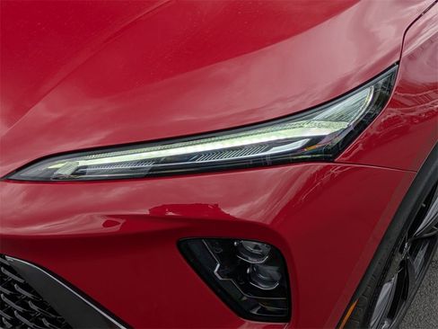 New 2025 Buick Envision Sport Touring image 7