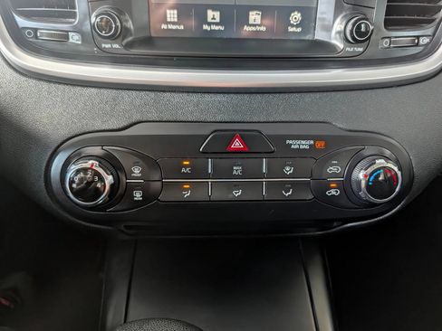 Used 2020 Kia Sorento AWD V6 image 40
