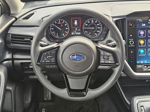 Used 2024 Subaru Crosstrek 2.0i Premium image 16