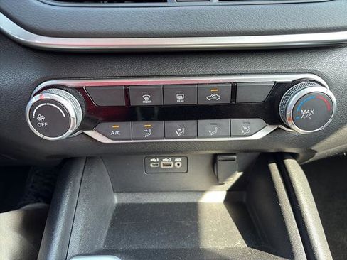 Used 2020 Nissan Altima 2.5 S image 22