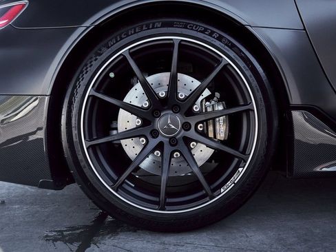 Used 2021 Mercedes-Benz AMG GT Black Series image 41