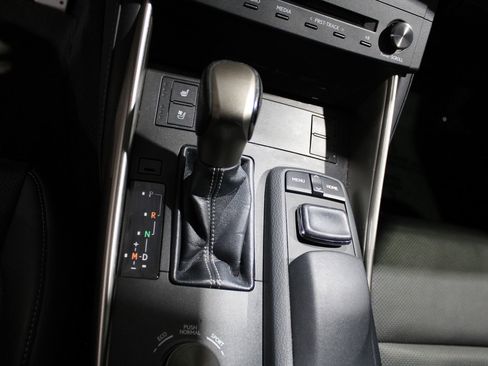 Used 2016 Lexus IS 200t image 25