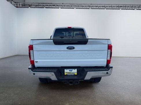 Used 2018 Ford F350 Lariat w/ Lariat Ultimate Package AWD/4WD image 4