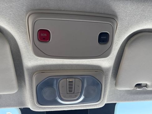 Used 2024 RAM ProMaster 2500 w/ Convenience Group FWD image 30