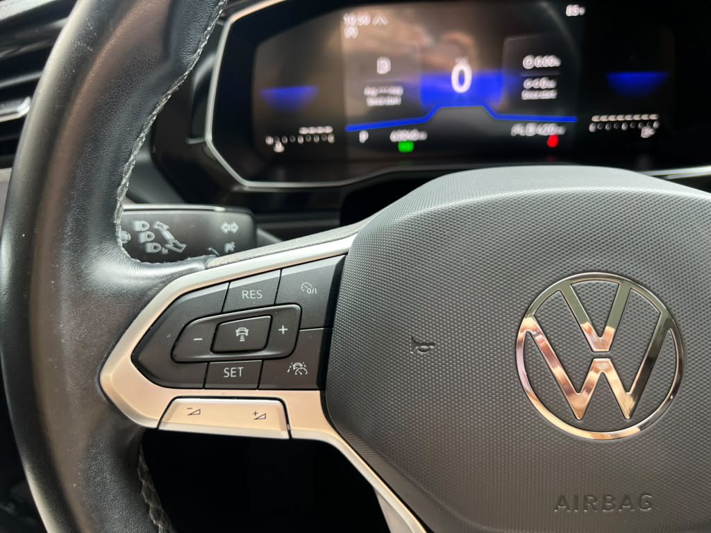 Used 2023 Volkswagen Jetta SE FWD image 15