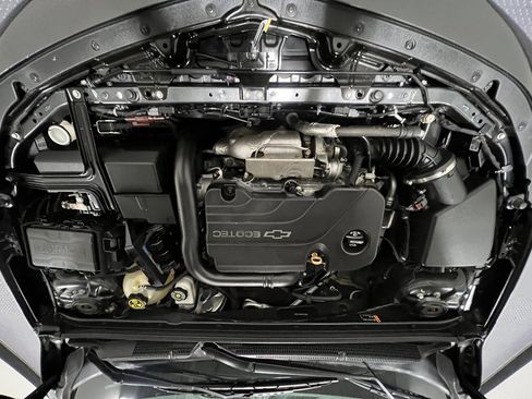 Used 2017 Chevrolet Malibu LT FWD image 6