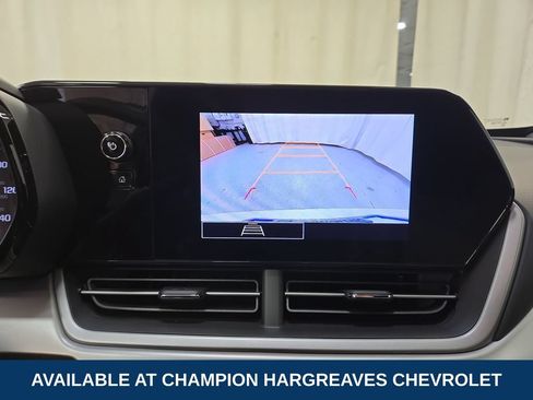 Used 2024 Chevrolet Trax LS w/ LS Convenience Package FWD image 19