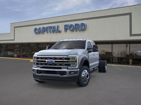 New 2026 Ford F450 Lariat image 2