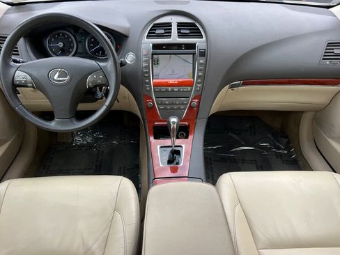 Used 2010 Lexus ES 350 image 3