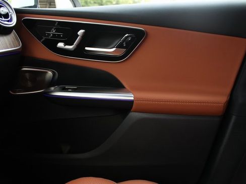 New 2025 Mercedes-Benz GLC 350e 4MATIC image 29