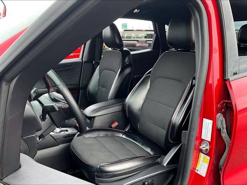 Used 2024 Ford Escape ST-Line image 25