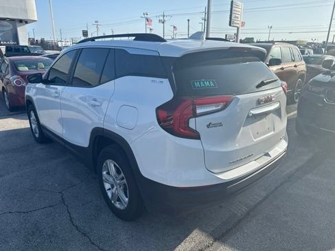 Used 2022 GMC Terrain SLE w/ Driver Convenience Package AWD/4WD image 3