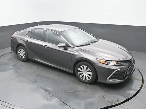 Used 2024 Toyota Camry LE FWD image 13