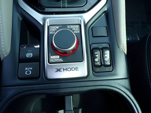 Used 2023 Subaru Forester Limited AWD/4WD image 18