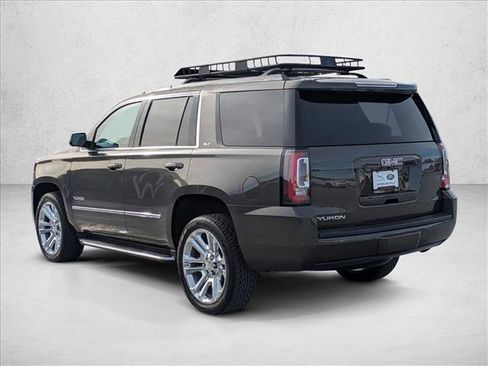 Used 2019 GMC Yukon SLT w/ Premium Edition image 8