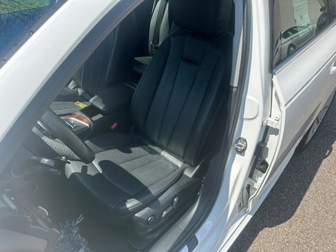 Used 2019 Audi A4 2.0T Premium w/ Convenience Package AWD/4WD image 9