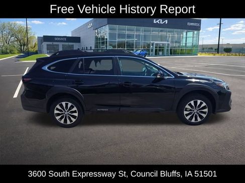 Used 2024 Subaru Outback Limited AWD/4WD image 5