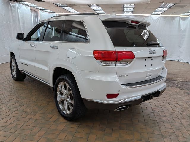 Used 2019 Jeep Grand Cherokee Summit AWD/4WD image 5
