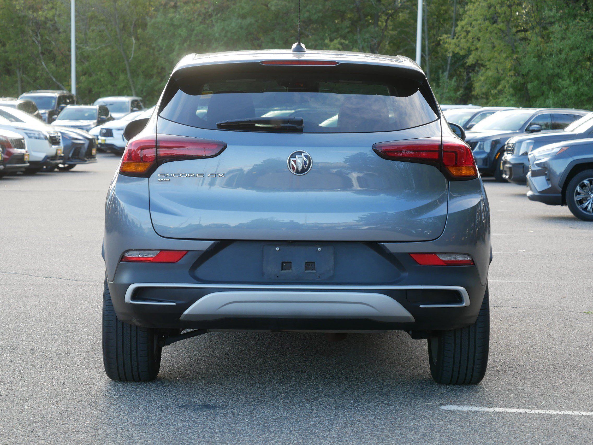 Used 2022 Buick Encore GX Preferred w/ Cold Weather Comfort Package AWD/4WD image 6