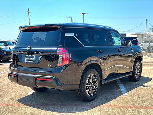 New 2026 Nissan Armada SL w/ Captain's Chari Seat Package AWD/4WD image 8
