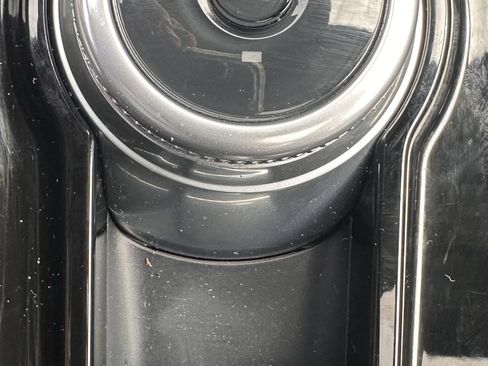 Used 2025 Ford Explorer Platinum image 26