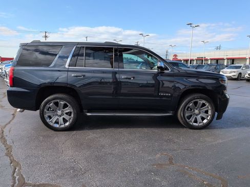 Used 2017 Chevrolet Tahoe Premier AWD/4WD image 6
