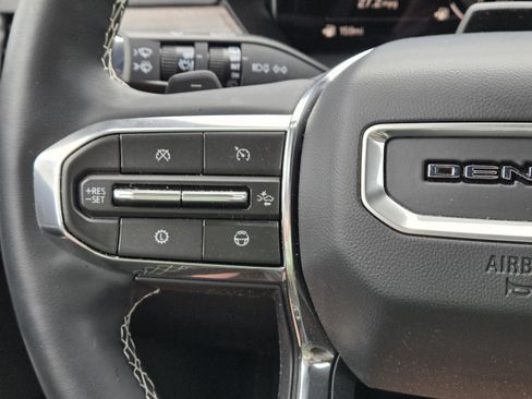 Used 2026 GMC Acadia Denali Ultimate FWD image 24