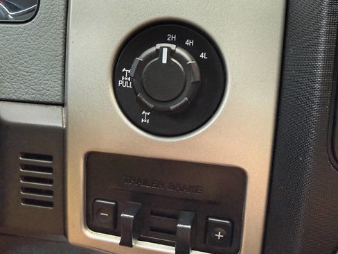 Used 2014 Ford F150 XLT w/ Equipment Group 302A Luxury image 32