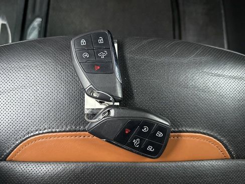 Used 2023 GMC Sierra 1500 AT4 w/ AT4 Premium Package image 39