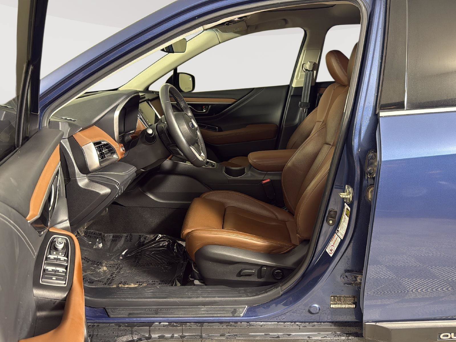 Used 2020 Subaru Outback Touring AWD/4WD image 5