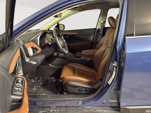 Used 2020 Subaru Outback Touring AWD/4WD image 5