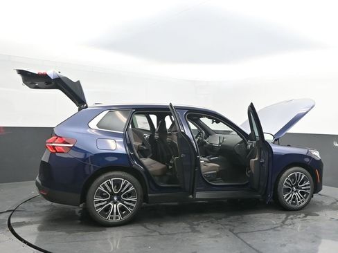 New 2026 BMW X3 xDrive30 w/ Premium Package image 50