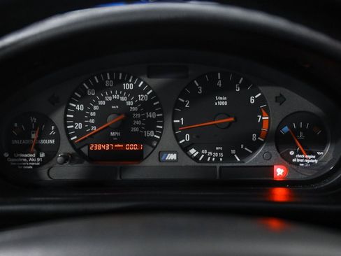 Used 1995 BMW M3 Coupe image 35