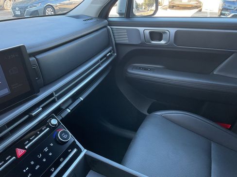 Used 2025 Hyundai Santa Fe SEL image 37