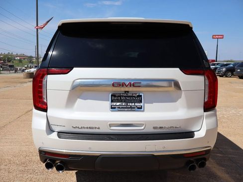 Used 2021 GMC Yukon Denali w/ LPO, Illumination Package AWD/4WD image 5