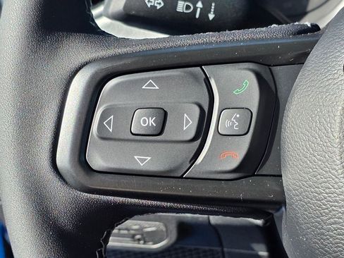 New 2026 Jeep Gladiator Sport AWD/4WD image 18