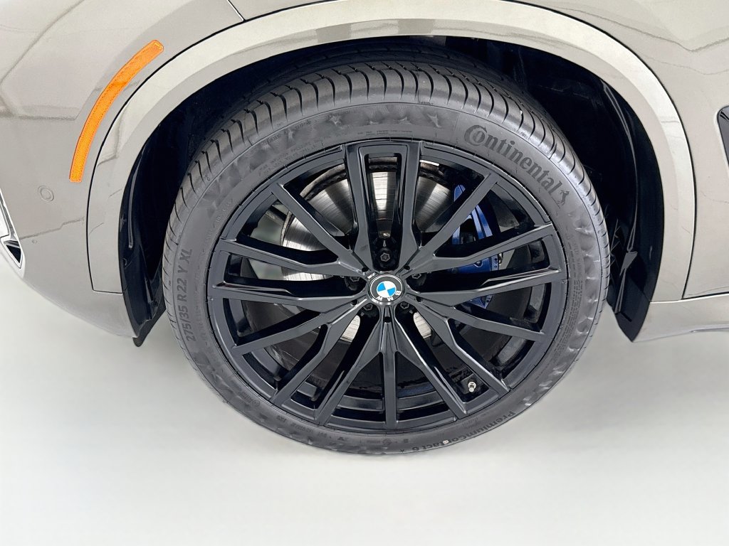 Used 2025 BMW X5 xDrive40i w/ Executive Package AWD/4WD image 29