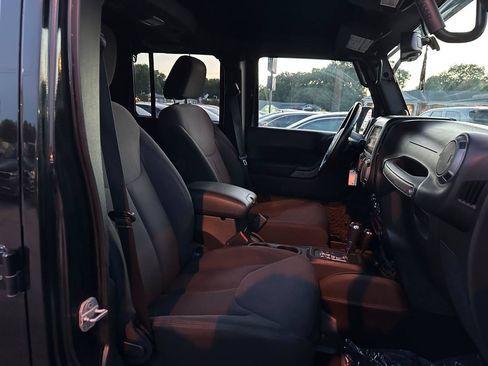 Used 2013 Jeep Wrangler Unlimited Sport AWD/4WD image 28
