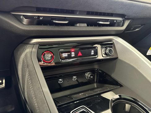 New 2026 Audi SQ5 Premium Plus AWD/4WD image 28