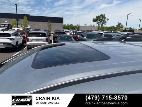 Used 2022 Toyota Sienna XLE FWD image 20
