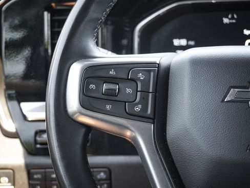 Used 2024 Chevrolet Silverado 2500 LTZ w/ LTZ Plus Package AWD/4WD image 17
