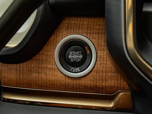 Used 2024 RAM 3500 Limited w/ Towing Technology Group image 24