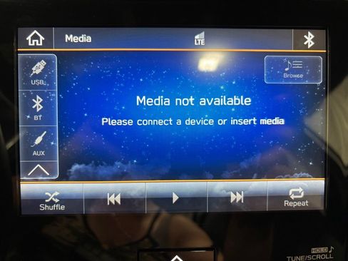 Used 2025 Subaru Forester Wilderness AWD/4WD image 32