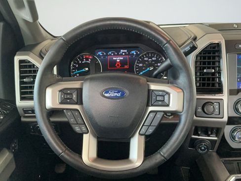 Used 2021 Ford F350 Lariat AWD/4WD image 10