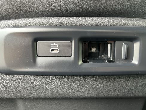 Used 2023 BMW X5 xDrive45e AWD/4WD image 30