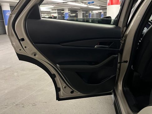 Used 2023 MAZDA CX-30 AWD 2.5 S w/ Preferred Package image 19