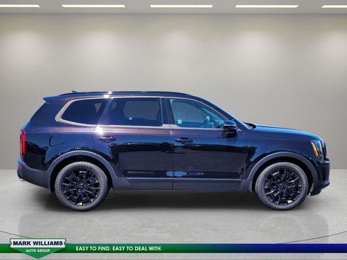 Used 2021 Kia Telluride SX w/ SX Prestige Package AWD/4WD image 2